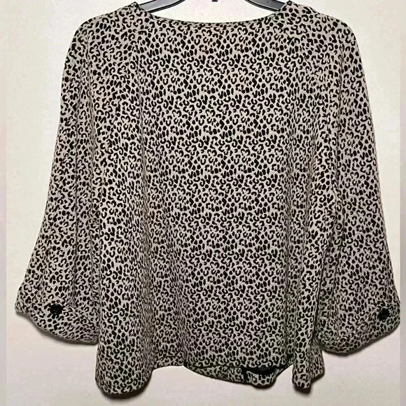 Kim Rogers Leopard Large Button Swing Jacket Size Petite L - Picture 2 of 3